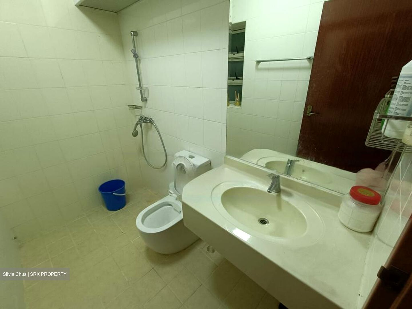 Sengkang Central (Sengkang), HDB 5 Rooms #484299741